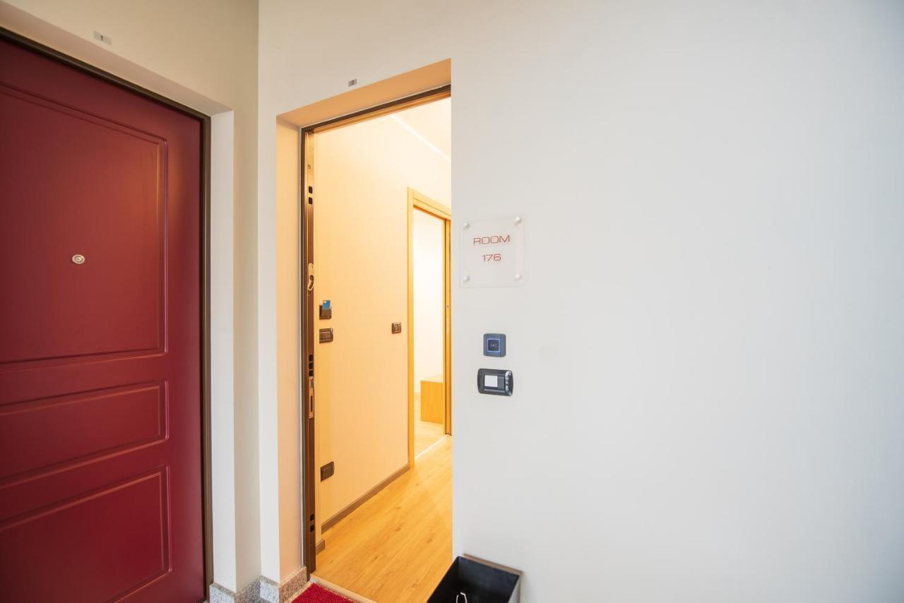 Room 176, Alba Town Exterior photo